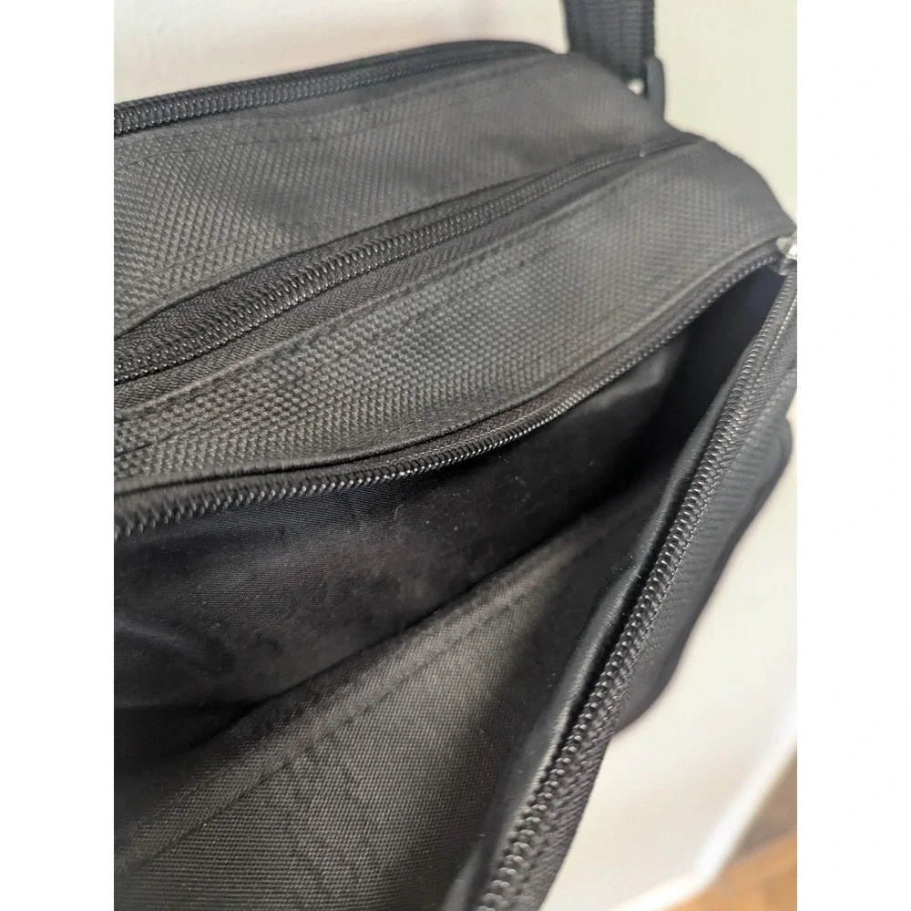 Samsonite Foldable‎ Packable Duffle Travel Carryon Bag Black